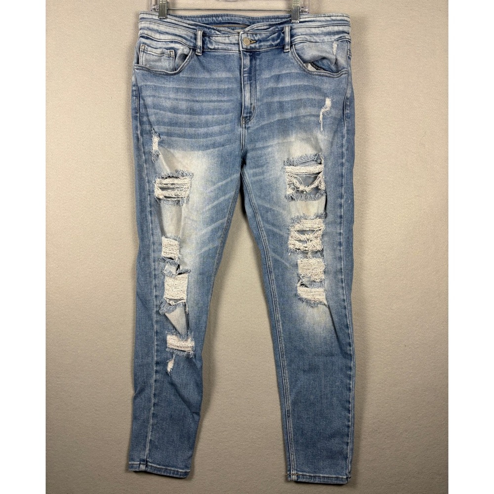 KanCan Signature VBK1812S Distressed Skinny Jeans 34 (36 Actual) Light Wash Blue